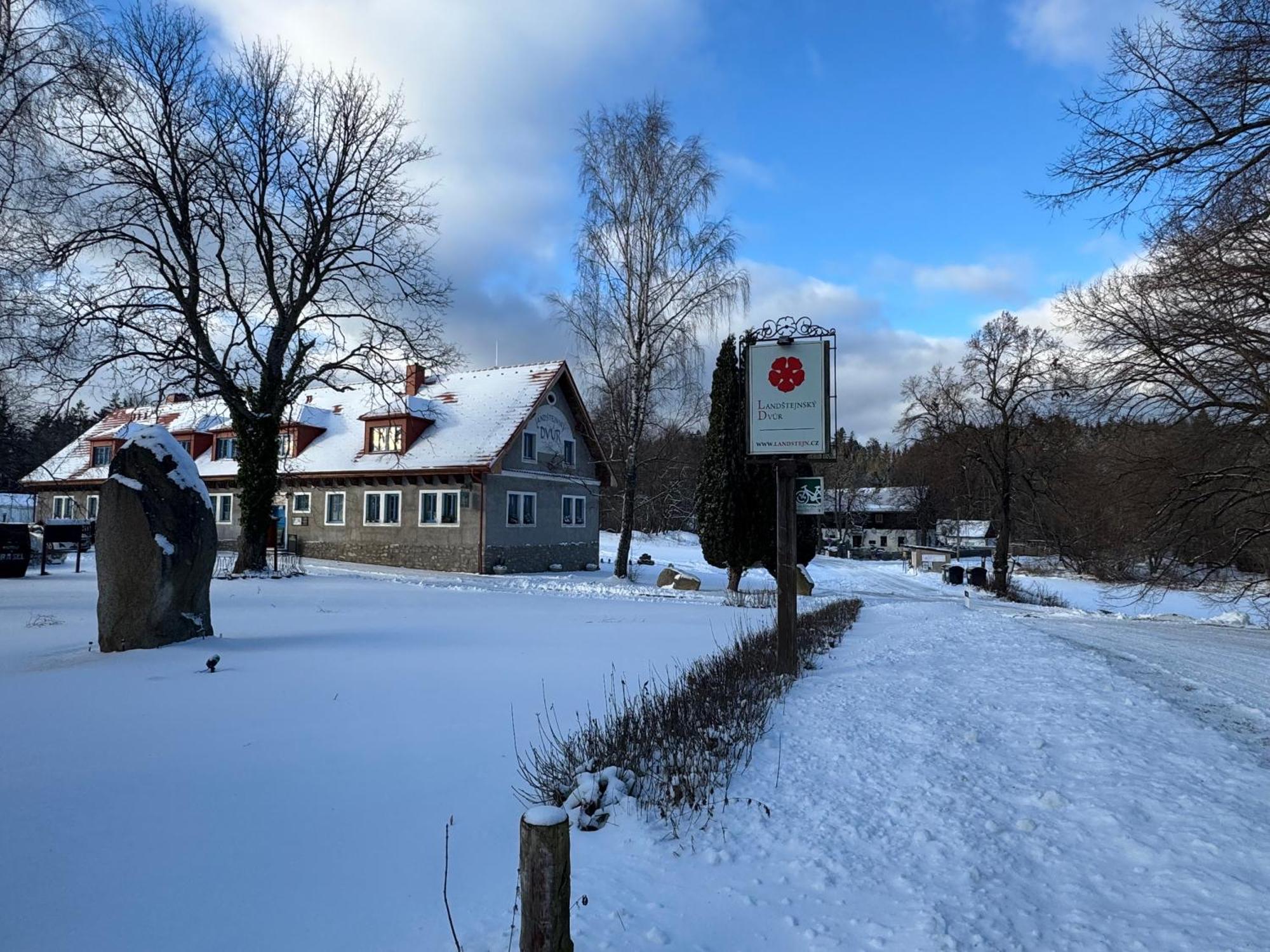 Penzion Landstejnsky Dvur Slavonice Exterior photo